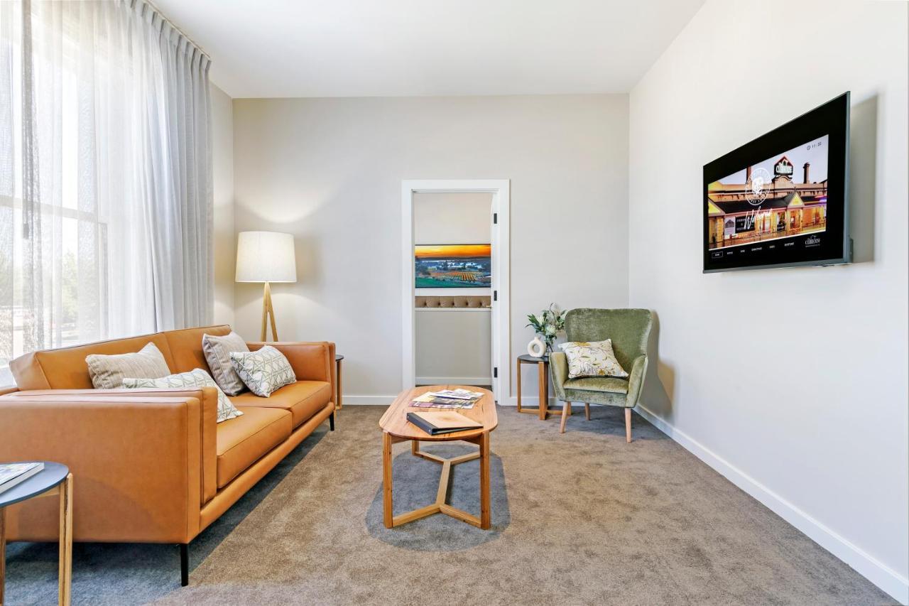 The Tanunda Club Guest Suites Екстериор снимка