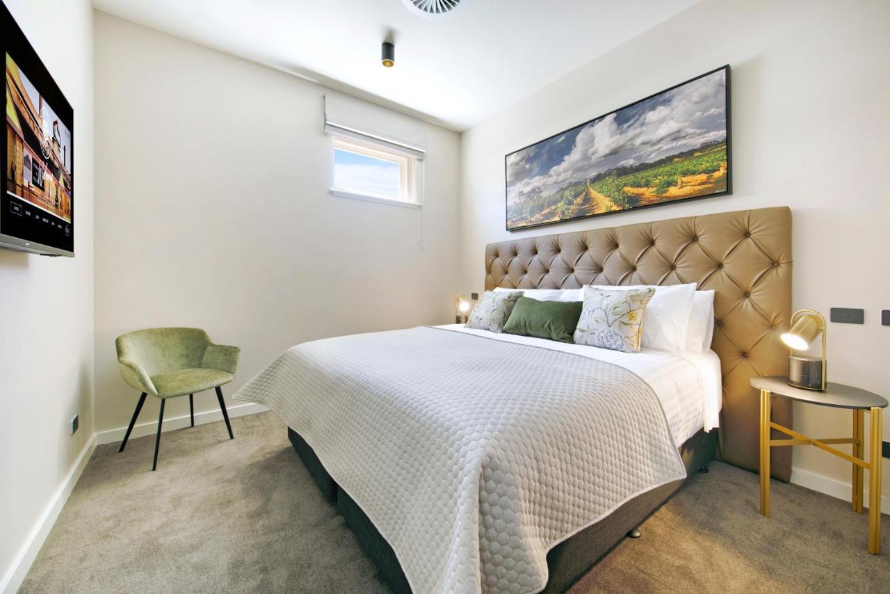 The Tanunda Club Guest Suites Екстериор снимка