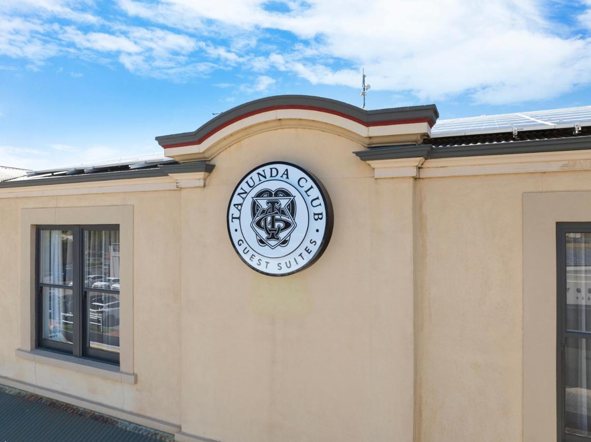 The Tanunda Club Guest Suites Екстериор снимка